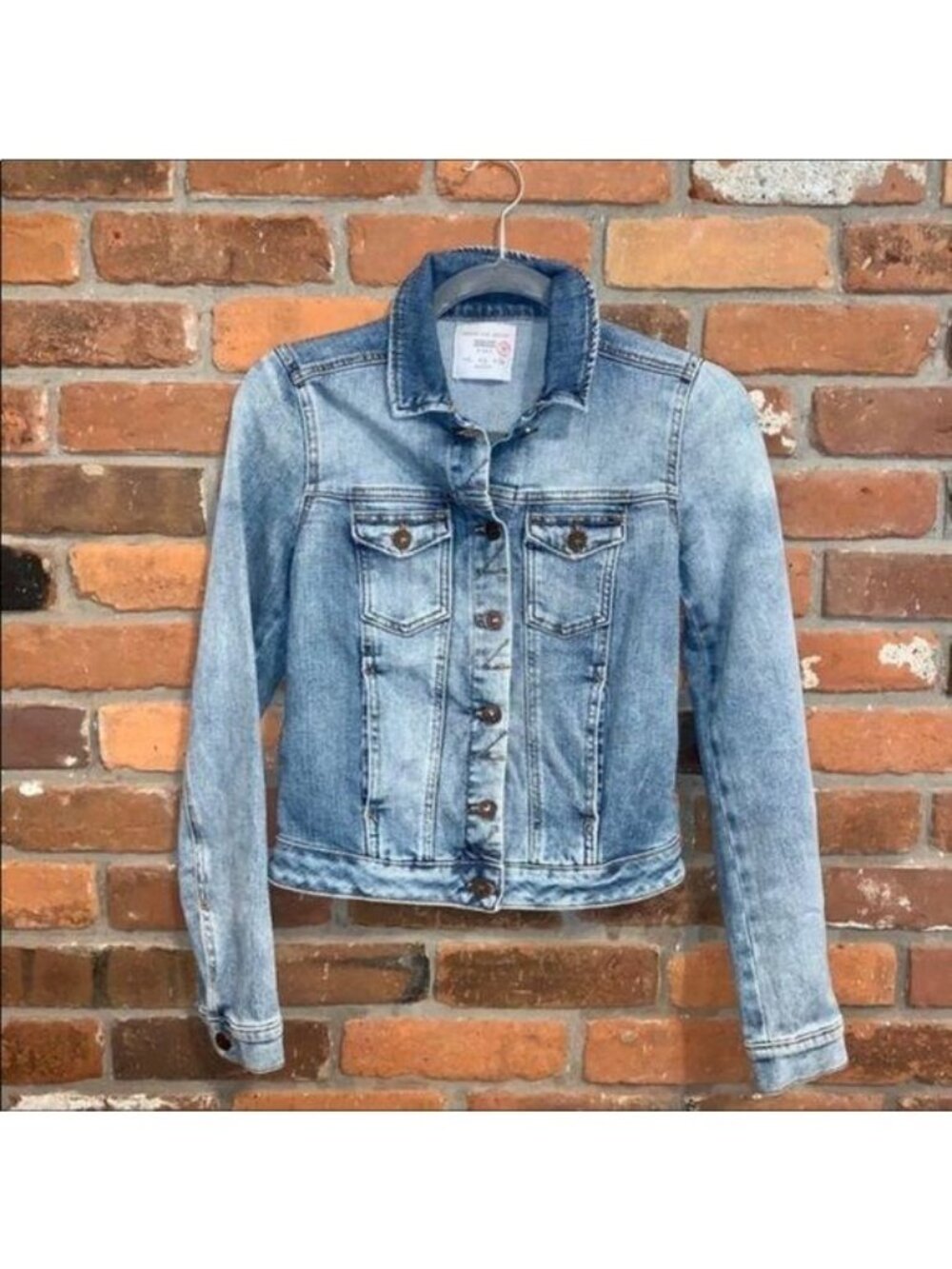 Zara Premium Wash Denim Jacket Size Small